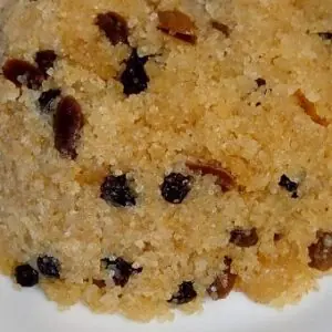 Vakfıkebir Üzümlü İrmik Helvası